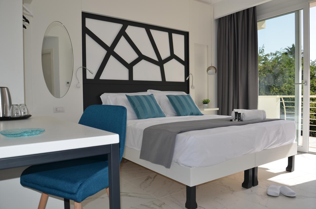 Centurio Luxury Rooms Санта-Доменика Экстерьер фото