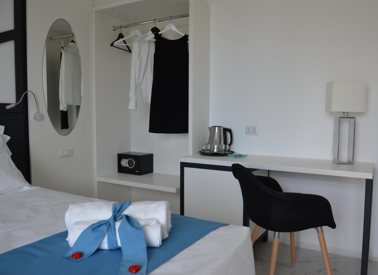 Centurio Luxury Rooms Санта-Доменика Экстерьер фото