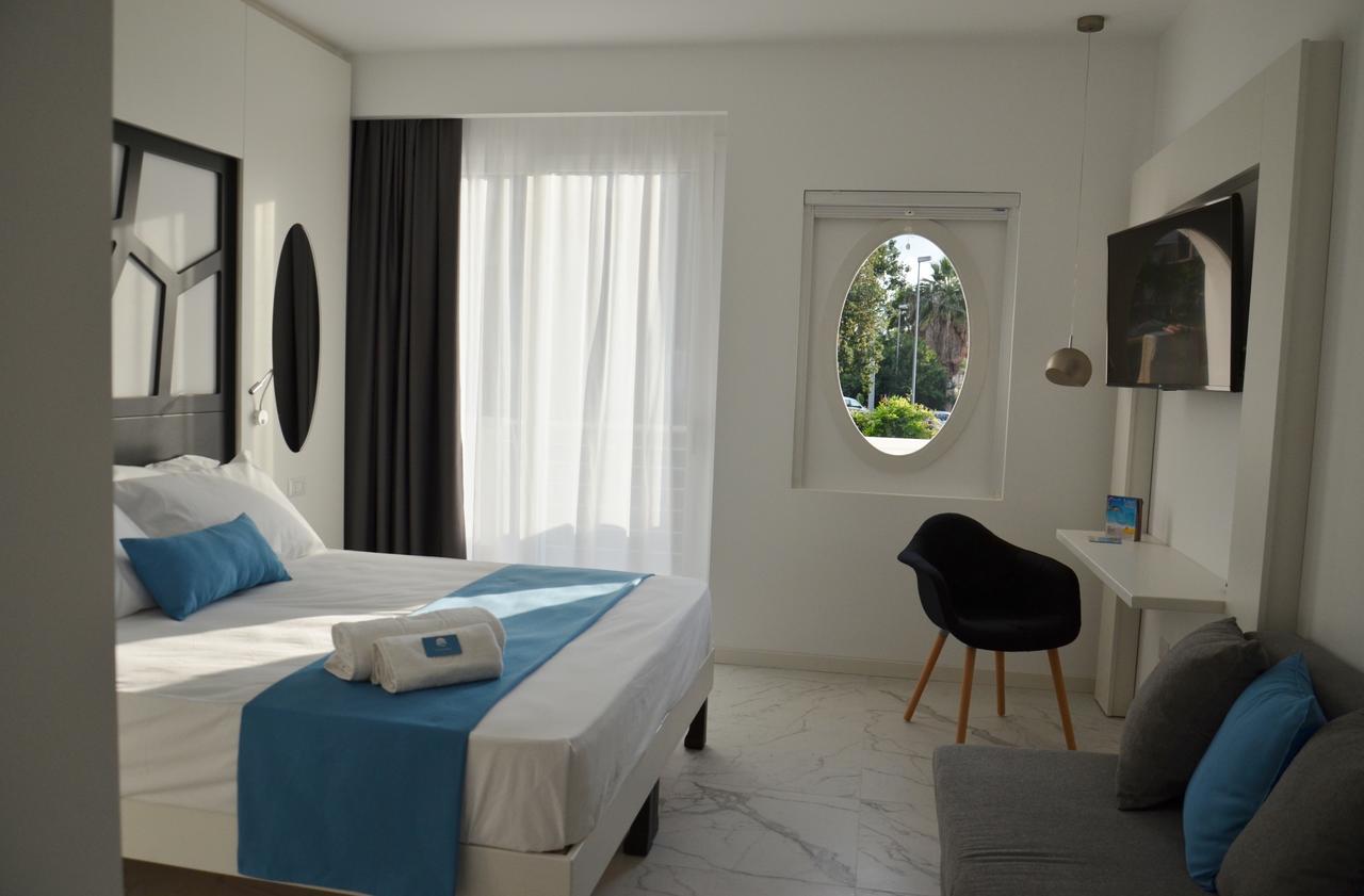 Centurio Luxury Rooms Санта-Доменика Экстерьер фото
