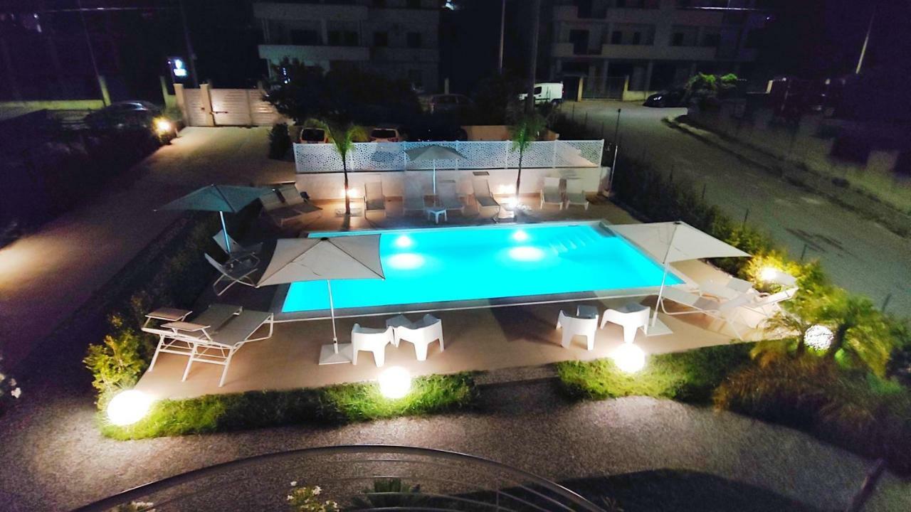 Centurio Luxury Rooms Санта-Доменика Экстерьер фото